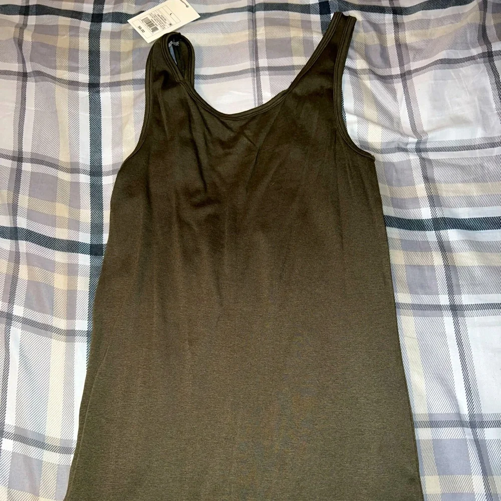 Tank Top - Picture 2 of 2